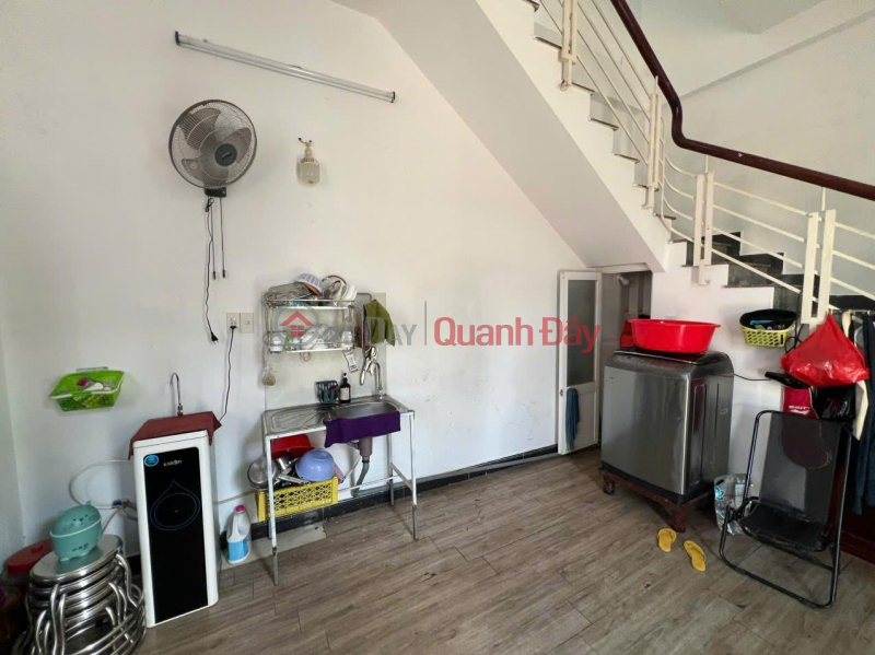 OWNER NEEDS TO SELL A HOUSE IN THE ALLEY RIGHT IN THE CITY CENTER 14\\/3 Pham Van Dong, Hoa Lu Ward, Pleiku City - Gialai, Vietnam Sales, đ 1.65 Billion