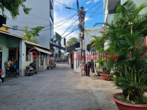 Owner Sells Land, Gives Home to Level 4 With Loft Lot Kiet 196 Nguyen Cong Tru, Da Nang City _0