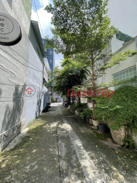 đ 17,9 tỷ, Nhà Nguyễn Văn Nguyễn Hẻm Ô Tô Kinh Doanh Cách 1 Căn Ra Mặt Tiền