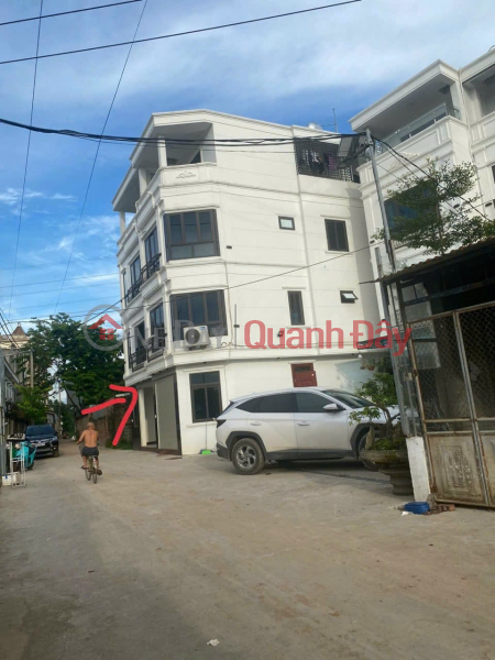 I want to sell a 4-storey house, 37.3m2, price only 3.x billion (small x),front yard 5m, rear 5.1m, in Trang An, Chuc Son town, Sales Listings