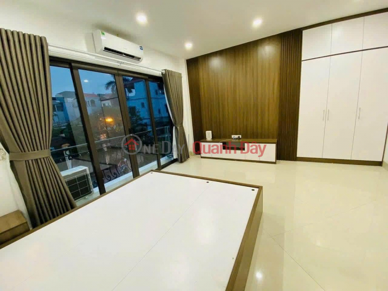 ANCIENT TOWNHOUSE FOR SALE IN NGOC LAM 40M 5 FLOORS FOR ONLY 3 BILLION 9, BEAUTIFUL HOUSE FULL INTERIOR, 10M AWAY FROM CARS, NEAR STREETS Sales Listings