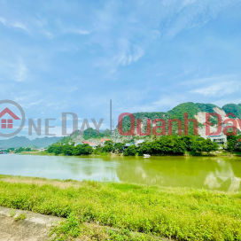 Town center land - Main road - River view _0