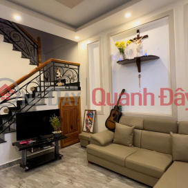 BÁN NHÀ TRIỆU VIỆT VƯƠNG P4, ĐÀ LẠT - 4PN, SỔ RIÊNG XD, ĐƯỜNG Ô TÔ - 6 TỶ _0