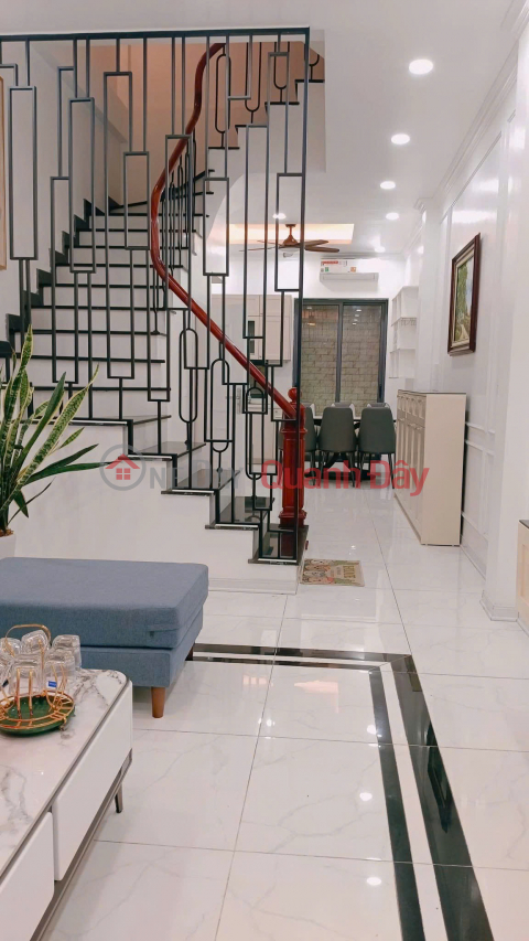 HOUSE FOR SALE IN NGOC LAM, LONG BIEN, NEAR BUS STATION, SCHOOL, MARKET, DIVIDED HOUSE, CAR ACCESS, FULL FURNITURE. _0