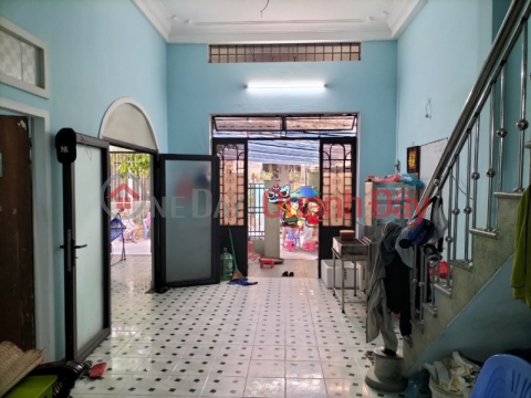 ► House 20m from Tran Cao Van street, wide alley leading straight to Ha Khe 02, 73m2, 7m wide, 3.xx billion _0