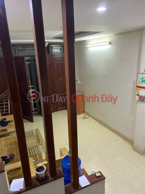 Cho thuê nhà ngõ 108 Đông Thiên, 5 tầng x 30m2, 3 ngủ, 8.5 Triệu _0