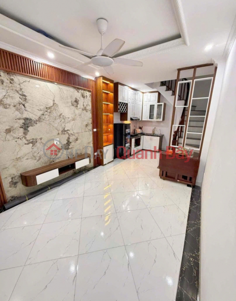 House for rent in Bui Xuong Trach Alley, 32m² x 5 attic floors, 4 bedrooms, 5 bathrooms, 15 million Rental Listings