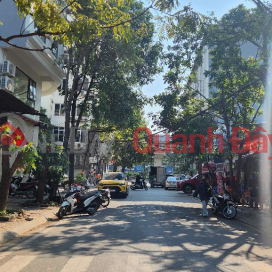 GOLDEN LAND FOR SALE WITH FREE HOUSE IN QUANG TRUNG _ HA DONG, AREA 42M2, PRICE TOO HIGH 3.6M2 _0