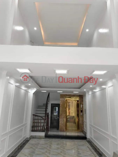 đ 2,6 tỷ Chính chủ bán nhà cạnh UBNDP Biên Giang, Hà Đông, Diện tích 37,5m2, xây 5 tầng, Giá 2,6 đã bao thuế phí