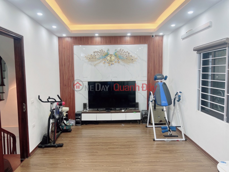 HA DONG CENTRAL HOUSE IS LOCATED IN A HIGHLY RESIDENTIAL AREA, A FEW STEPS TO THE STREET, MARKET, AND SCHOOL, BUYERS JUST COME IN AND LIVE. | Vietnam Sales đ 7.6 Billion