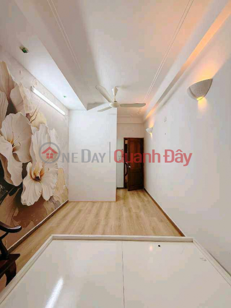 đ 5.8 Billion, The house can be used for business in any field.