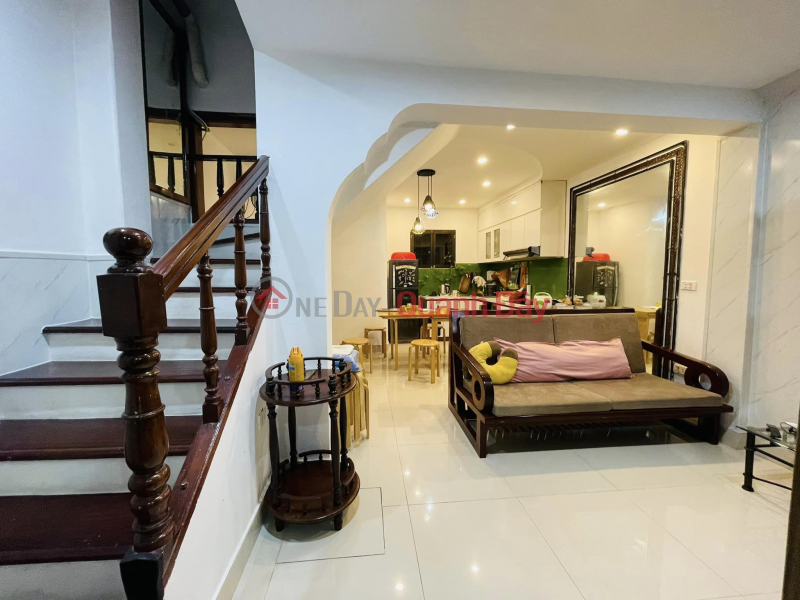 Property Search Vietnam | OneDay | Nhà ở, Niêm yết bán | Bán nhà Hàng Chuối, diện tích 45m2, mặt tiền 4m, giá nhỉnh 11 tỷ, mới đẹp, gần phố, ngõ thoáng