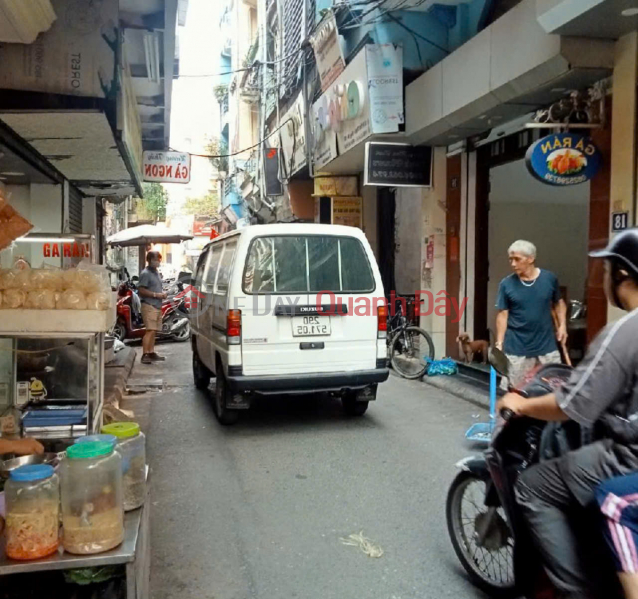 EXTREMELY RARE HO TUNG MAU, THROUGH ALLEY, CAR PARKING AT DOOR – 47M2, 9 BILLION Sales Listings