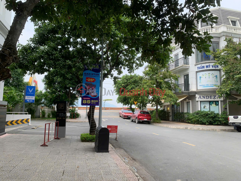 Property Search Vietnam | OneDay | Nhà ở Niêm yết bán, Bán nhà - Vị trí siêu đẹp 3 mặt tiền đường nhựa lớn trung tâm sầm uất nhất TP. Hòa Bình