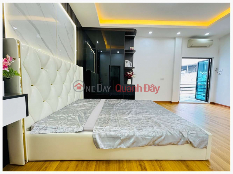Property Search Vietnam | OneDay | Residential Sales Listings, Minh Khai Townhouse, Parked Car, Free Full Furniture!
