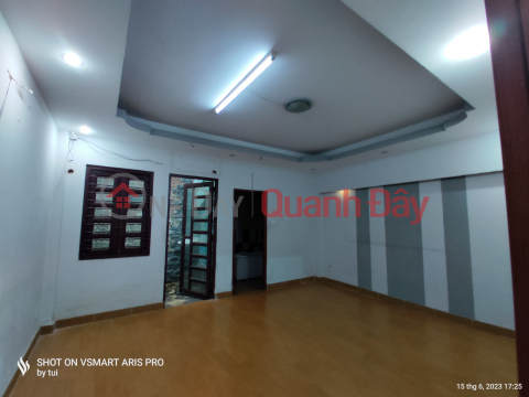 Whole house for rent at 36\/6 Chu Dong Tu street, Ward 7, Tan Binh district _0