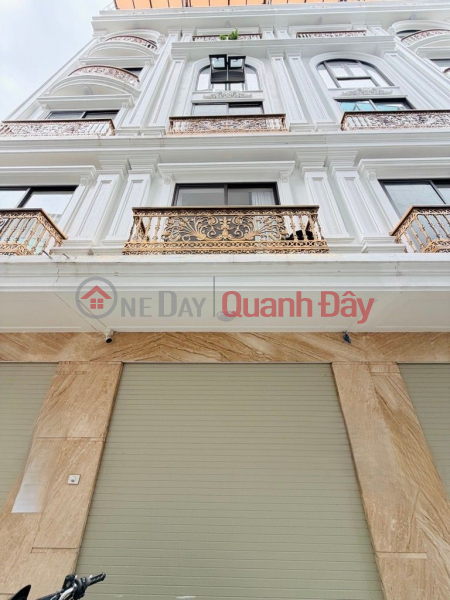House for sale in alley 52 Ngoc Lam, 55m² x 6 floors, garage, elevator, brand new, furniture included. Sales Listings