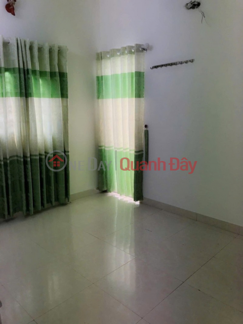 ► House in Hoang Dieu near Nguyen Van Linh, 53m2, 6m wide, 2 floors, 3 bedrooms, 3.3 billion _0
