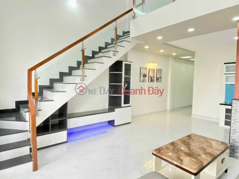 Selling a house in Thanh Phu residential area, land registration book, 8m asphalt road for only 1ty790, Vietnam Sales, đ 1.79 Billion