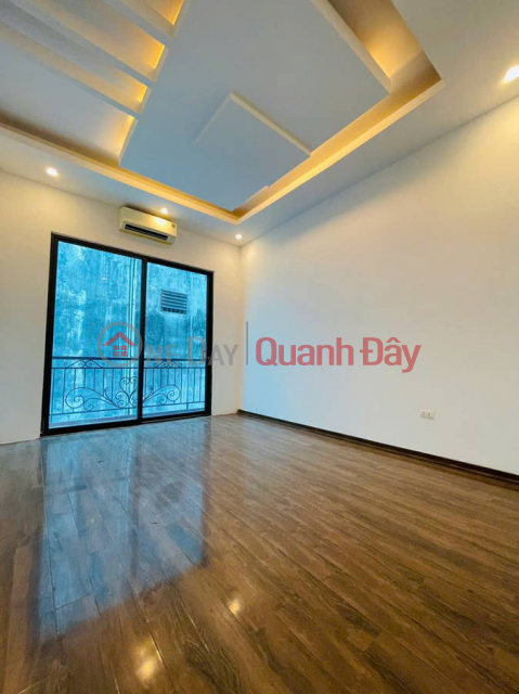 House for sale in Lac Long Quan - Tay Ho, nearly 50m2, corner lot, 2 open spaces, price nearly 9 billion _0