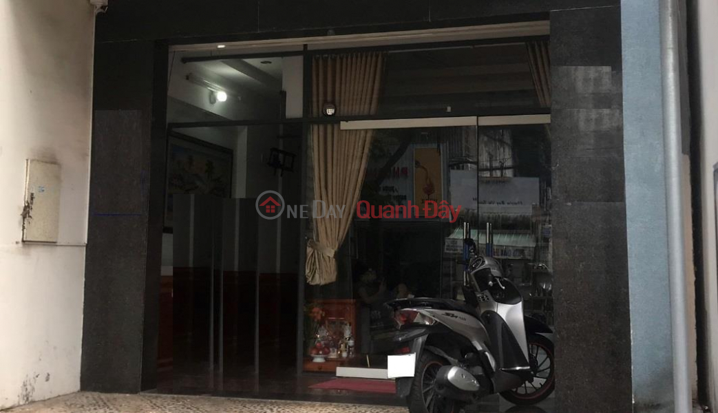 Beautiful premises for rent in conservatory, Truong Cong street, tpvt Rental Listings