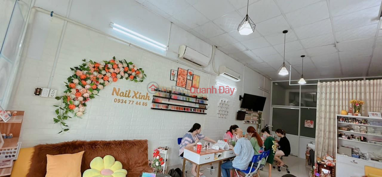 đ 12 Million/ month FOREIGN RESIDENCE NEED TO BACK TO THE NAIL STORE The shop in District 9, Ho Chi Minh City
