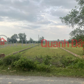 OWNER REDUCES PRICE, URGENT SALE OF LAND WITH 10M FRONTAGE ON Luc Vien ASPHALT ROAD, MY HANH BAC AREA, PRICE ONLY 4.2 BILLION VND _0