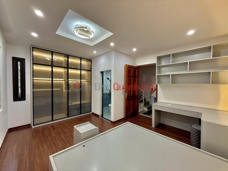 CORNER HOUSE FOR SALE IN QUAN NHAN - NHAN CHINH - 35M2 - 5 FLOORS - 6M FRONTAGE - PRICE 6.5 billion contact 0817606560 Vietnam Sales đ 6.5 Billion