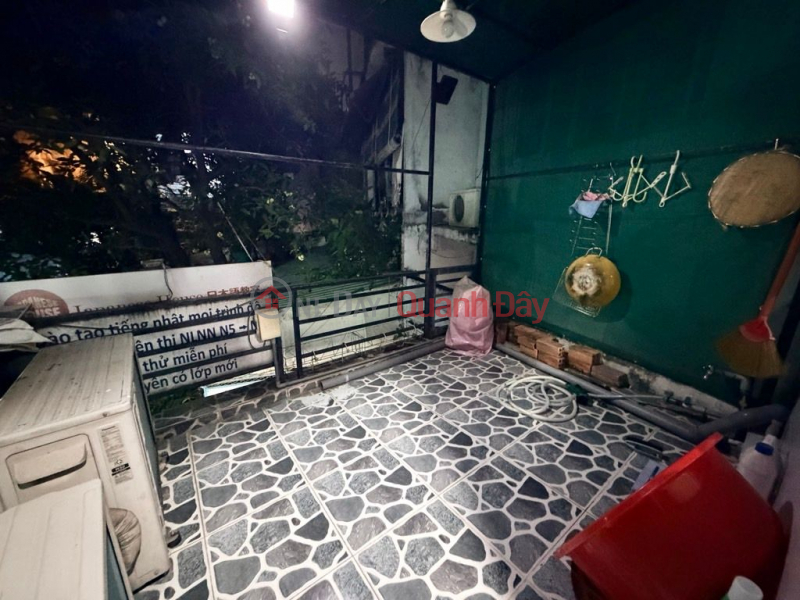 đ 4,6 tỷ | Nhà 4 tầng đúc hẻm 42 Hoàng Hoa Thám, Bình Thạnh, 5pn có nội thất chỉ 4ty6