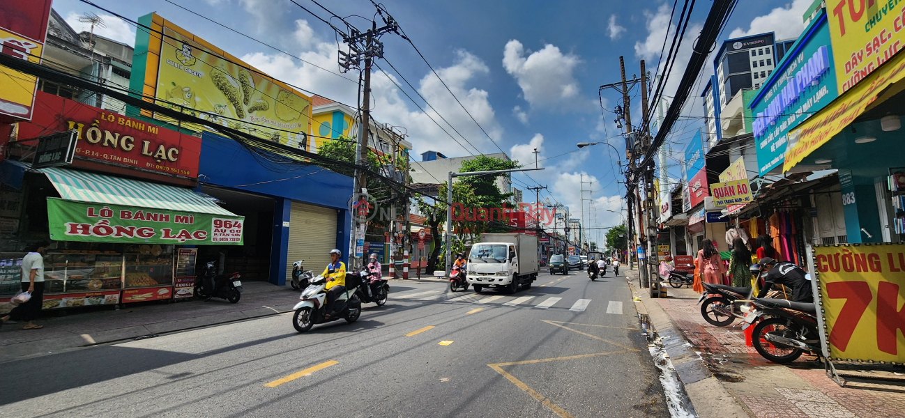 House for rent on Au Co Street, Tan Binh District, 130m², 25 million VND, next to school and apartment building. | Vietnam Rental | đ 25 Million/ month