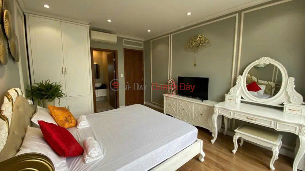 Grand Riverside Luxury 4BR Apartment Rental Listings (847-7740363011)