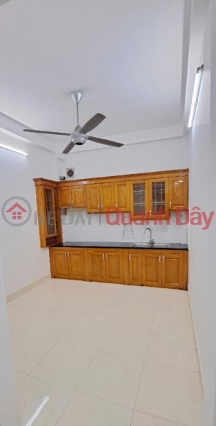 THANH LAM, HA DONG PINE LANE - CAR REVERSE DOOR - 15M AWAY FROM CARS, Area: 31M X 4 FLOORS PRICE: 3.45TY. Sales Listings