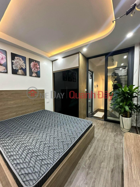 Chốt ngay! Bán nhà Nguyễn Công Trứ, 22m2, 6 tầng mới đẹp, mặt tiền 3.3m, 5.3 tỉ, ngõ thoáng _0