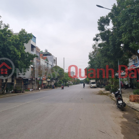 Xuan Non house for sale 40m x 3T, car lane through chess board, price is 2 billion VND _0