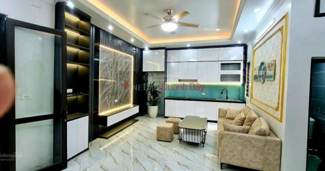 Ton Duc Thang subdivision 5.5 billion, area 38m2, beautiful design - near intersection 6 O Cho Dua Sales Listings