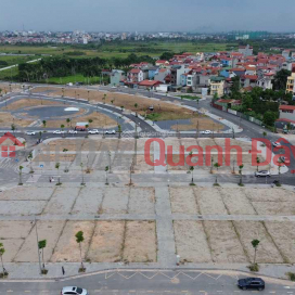 Land Auction Northwest Le Phap, Tien Duong, Dong Anh. Split corner lot with flower garden view. _0