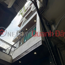 Với Tầm giá nhỉnh 11 tỷ SIÊU HIẾM Tại Trần Quý Cáp Đống Đa gần phố oto 45m x7t. _0