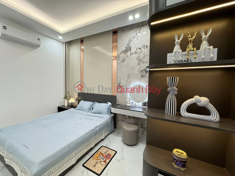 Cần Bán 3 tầng 3 mê kiệt 3m đường Trần Cao Vân Niêm yết bán