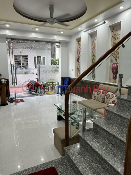 House for sale, 4 floors x 48.5m2, Trung Hanh street, price 2.8 billion Sales Listings