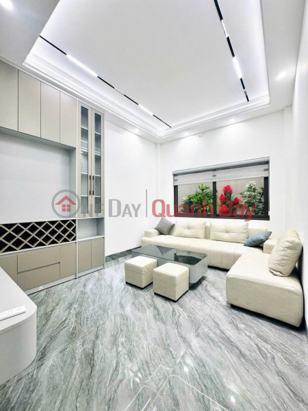 Siêu phẩm phân lô đường Láng - 2 mặt thoáng vĩnh viễn - Thang máy êm ru - Thiết kế hiện đại, Việt Nam | Bán, đ 15,2 tỷ