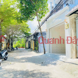 HOUSE IN A CAR-ACCESSIBLE ALLEY ON HUYNH TAN PHAT STREET, 4X19M, 3 FLOORS, 7.2 BILLION VND, NEXT TO PHU MY HUNG _0