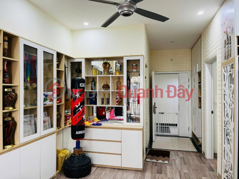 HOMEOWNER MOVES UP TO THE TOWN THANKS TO TRANSFER - Mid-floor apartment, building 32B The Golden An Khanh _0