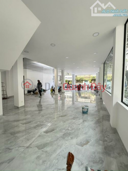 Góc 2MT Thạch Thị Thanh, Tân Định, Quận 1 - 10*18, 140m2 - 58 tỷ. Pháp lý chuẩn | Việt Nam Bán | đ 58 tỷ