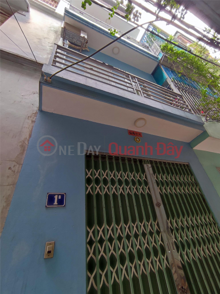 Cau Giay house for sale: 32mx5 floors, shallow alley, free furniture - 3.2 billion Sales Listings