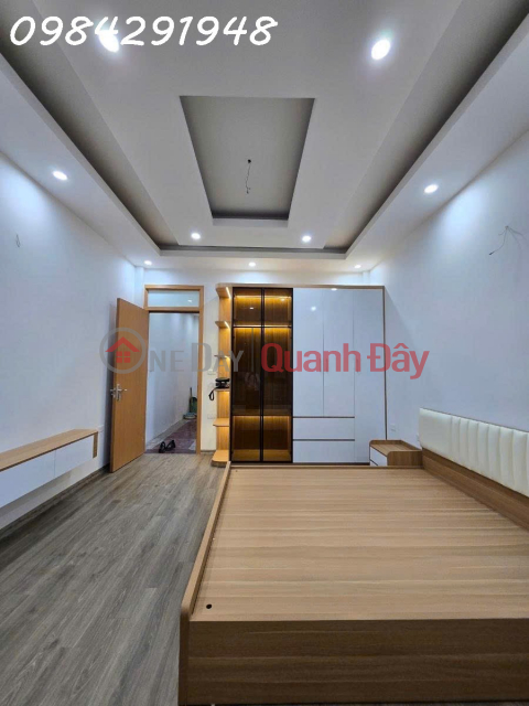 Bán nhà Vũ Tông Phan chỉ 25m ra mặt phố - S 43m 5 tầng - Sổ đỏ nở hậu _0