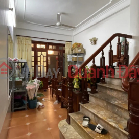 OWNER SELLING CORNER LOT FACE ON KHAM THIEN STREET 40m 3T PRICE 4.9 BILLION. _0