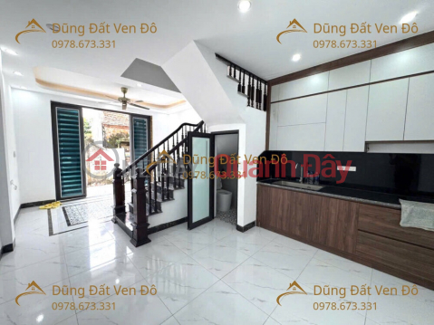 OWNER selling a 4-story house in Phung Chau, Chuong My, Hanoi. _0