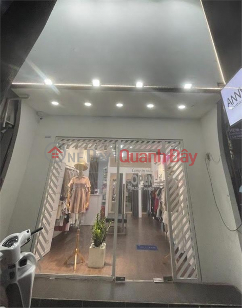 Most Near-Sighted! Right at Tan Dinh Market Hai Ba Trung District 1_ 5x23_2 floors_ Sales Listings