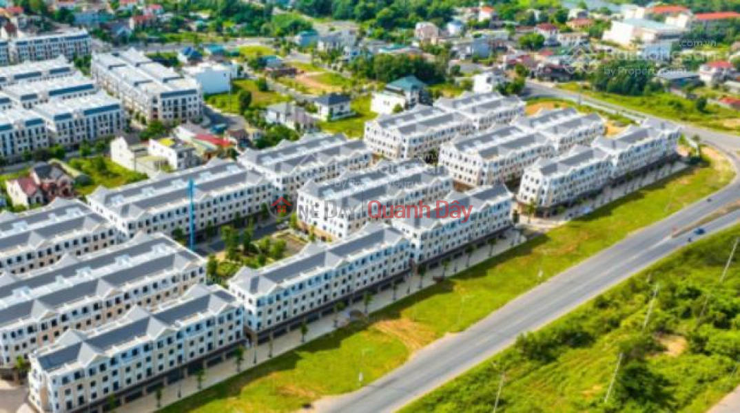 Beautiful apartment for sale, cheapest price Vincom Shophouse Royal Park Quang Tri. | Vietnam, Sales | đ 7 Billion