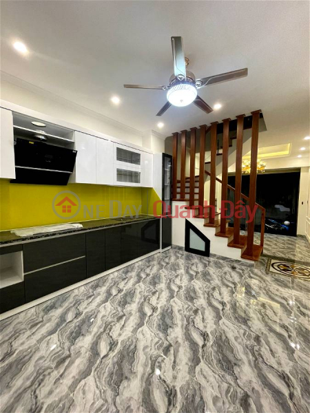 Property Search Vietnam | OneDay | Residential Sales Listings Selling Thach Ban house 60m2 corner lot 6 floors, frontage 5m, asking price 7 billion brand new houses.